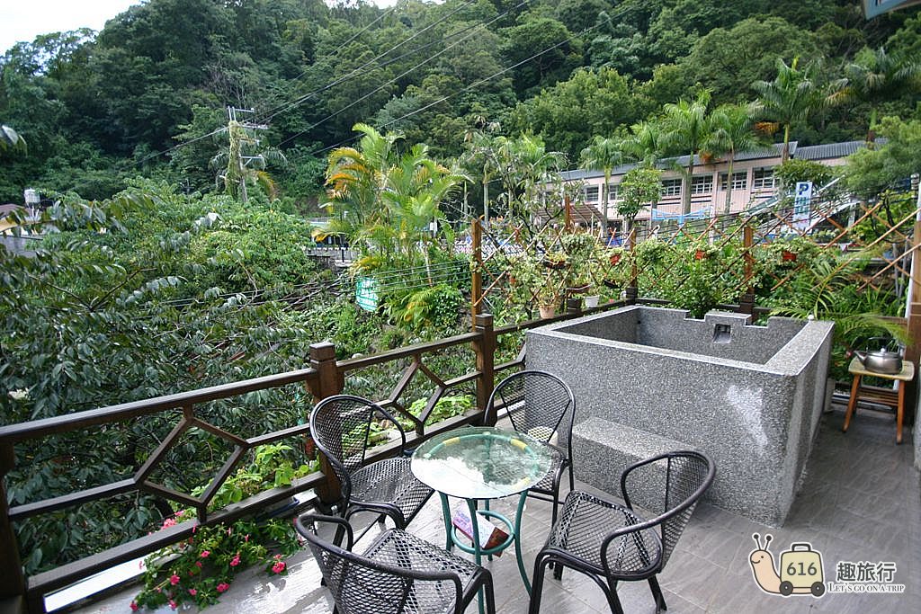 東埔溫泉-觀瀑樓(櫻之泉)-景觀泡湯池